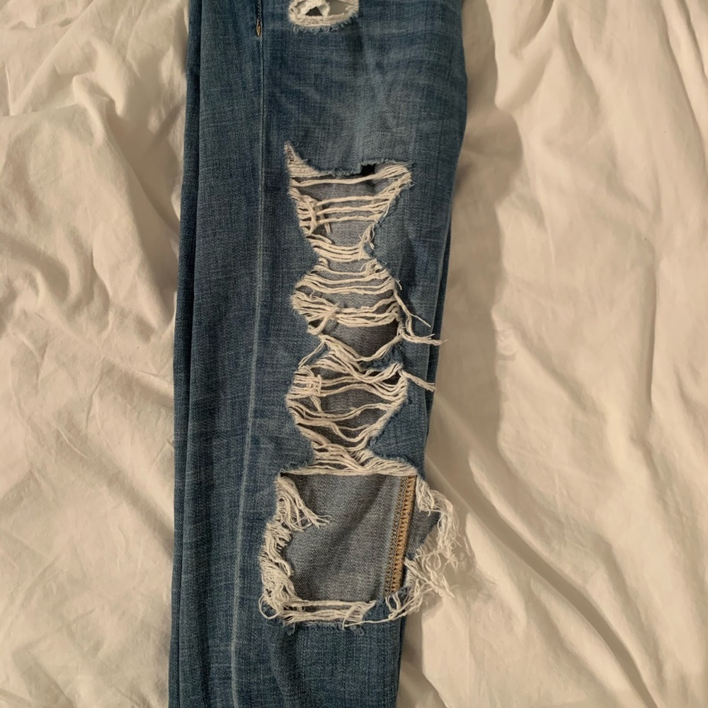 Low Rise Ripped Boyfriend Jeans - Picture 2 of 4
